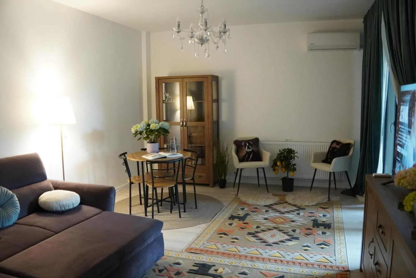 Invictus Residence Bucareste 0*,  Roménia