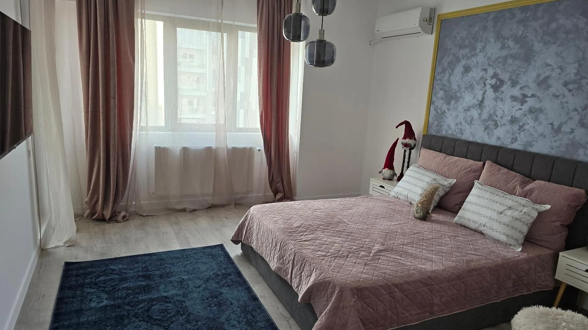 Invictus Residence contacte